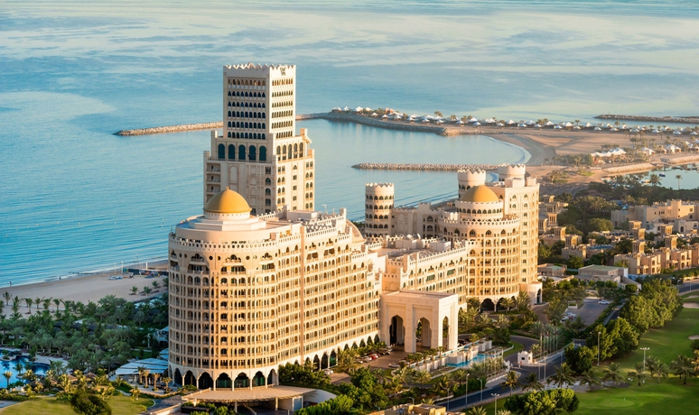 Imagen de los exteriores del Hotel Waldorf Astoria Ras Al Khaimah. Foto 9
