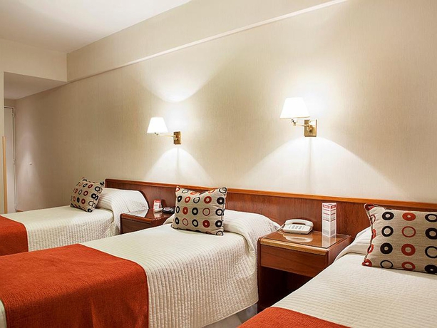 Imagen de la habitación del Hotel Waldorf. Foto 11