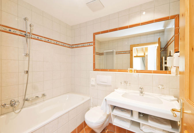 Imagen de la habitación del Hotel Waldpark. Foto 11