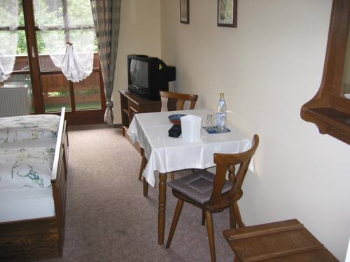 Imagen de la habitación del Hotel Waldpension J&auml;gerst&uuml;berl. Foto 3
