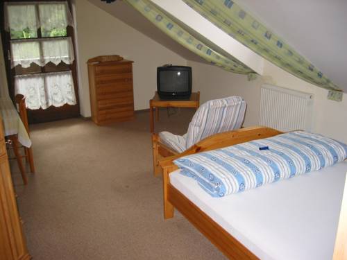 Imagen de la habitación del Hotel Waldpension J&auml;gerst&uuml;berl. Foto 11