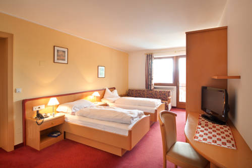 Imagen de la habitación del Hotel Waldrast, Vandoies. Foto 3