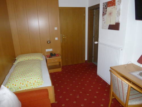 Imagen de la habitación del Hotel Waldrast, Vandoies. Foto 4