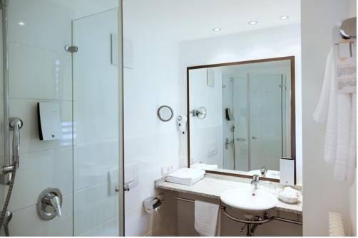 Imagen de la habitación del Hotel Waldsee Golf Resort. Foto 11