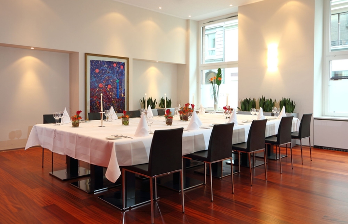 Imagen de los interiores del Hotel Waldstaetterhof Swiss Quality. Foto 15