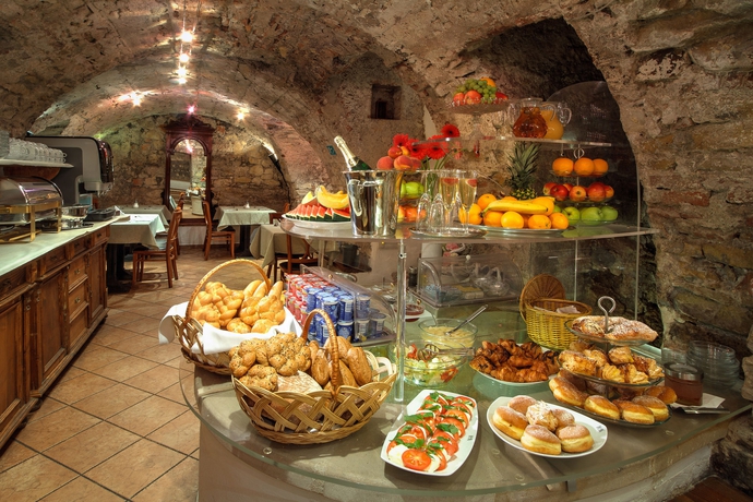 Imagen del bar/restaurante del Hotel Waldstein. Foto 5