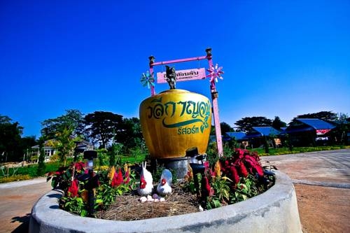 Imagen de la habitación del Hotel Waleekarn Resort. Foto 16