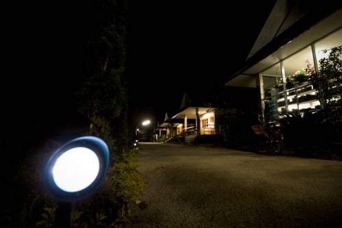 Imagen de la habitación del Hotel Waleekarn Resort. Foto 17