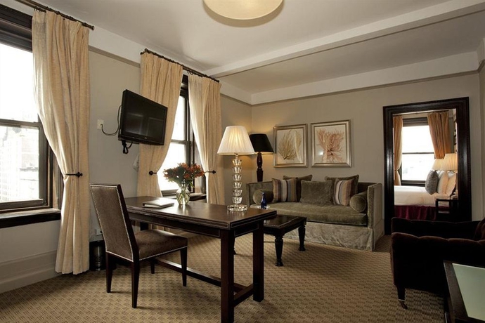 Imagen de los interiores del Hotel Wales. Foto 10