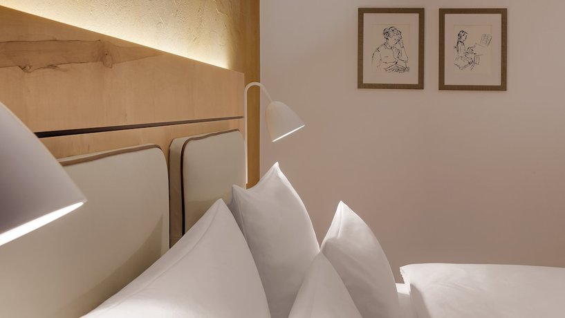 Imagen de la habitación del Hotel Walhalla@ Hoeferer. Foto 17