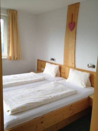 Imagen de la habitación del Hotel Walisgaden. Foto 13