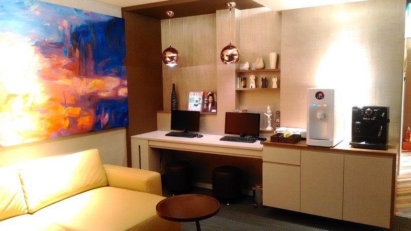 Imagen de los interiores del Hotel Walker Ximen. Foto 19