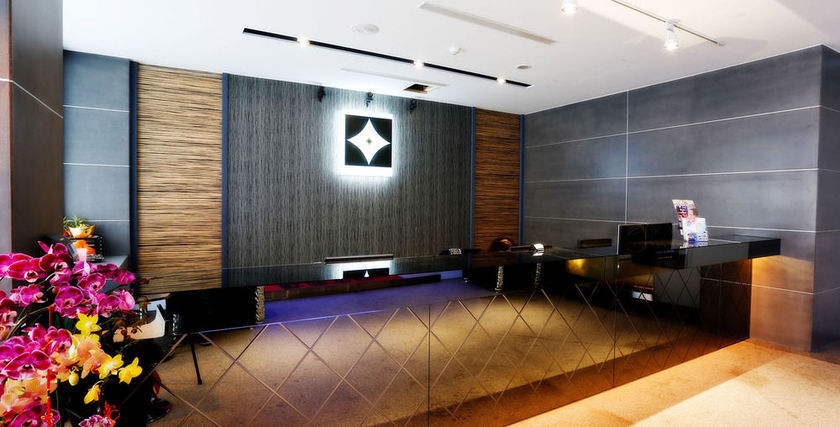 Imagen de los interiores del Hotel Walker - Zhengyi, Nuevo Taip&eacute;i. Foto 13