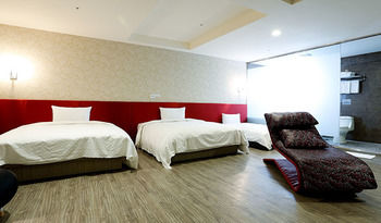 Imagen de los interiores del Hotel Walker - Zhengyi, Nuevo Taip&eacute;i. Foto 16