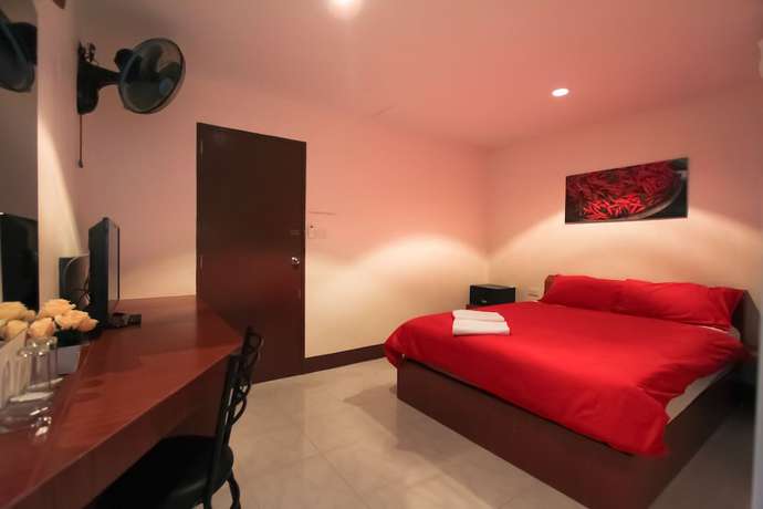 Imagen de la habitación del Hotel Walking Street Guest House. Foto 10
