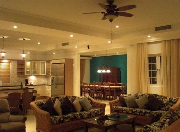 Imagen de la habitación del Hotel Walking To The Beach Villa. Foto 8