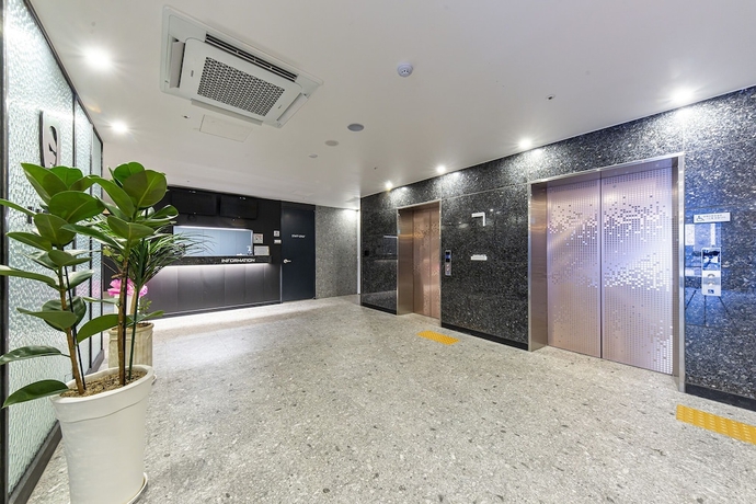 Imagen de los interiores del Hotel Wall Cheonan Cheongsu. Foto 19