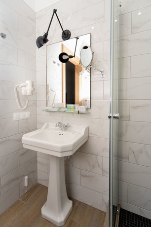 Imagen de la habitación del Hotel Wall Street. Foto 7