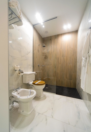 Imagen de la habitación del Hotel Wall Street. Foto 17