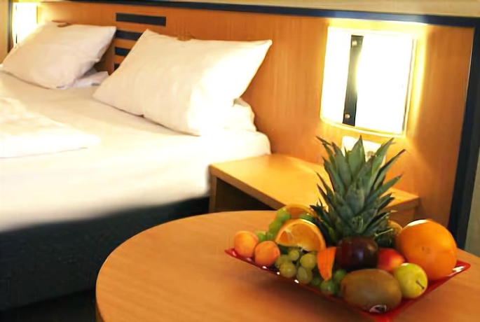 Imagen de la habitación del Hotel Wallis. Foto 12