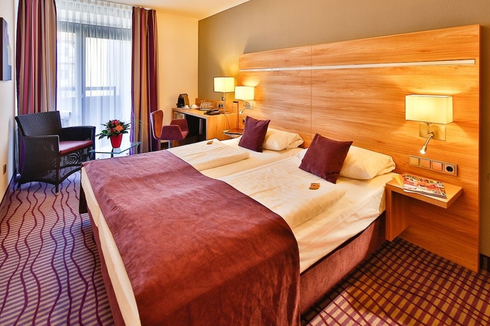 Imagen de la habitación del Hotel Wallis. Foto 13