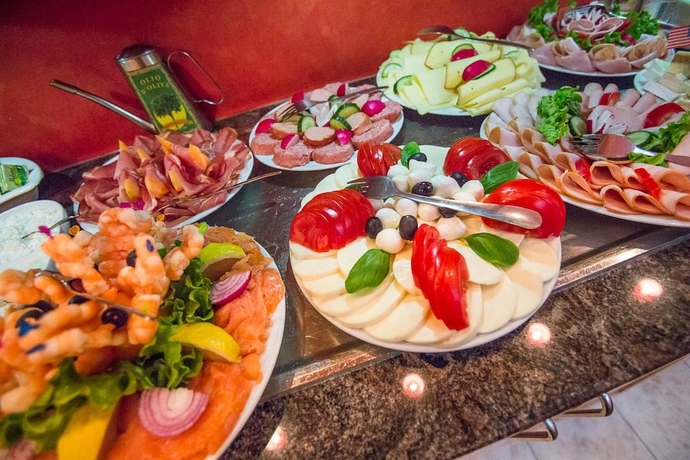 Imagen del bar/restaurante del Hotel Wallis. Foto 5