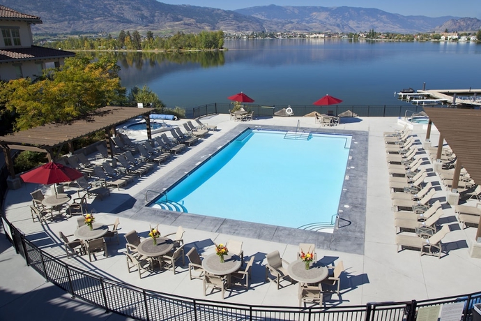 Imagen de la piscina del Hotel Walnut Beach Resort. Foto 19