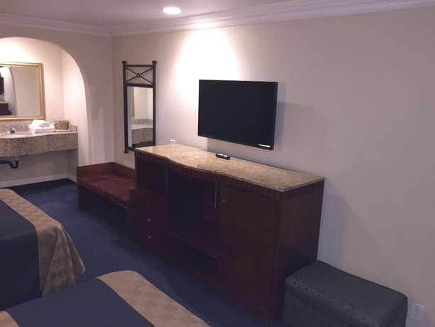 Imagen de la habitación del Hotel Walnut Inn and Suites West Covina. Foto 6