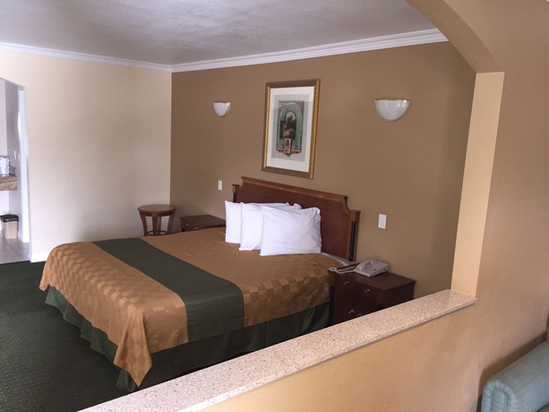 Imagen de la habitación del Hotel Walnut Inn and Suites West Covina. Foto 11