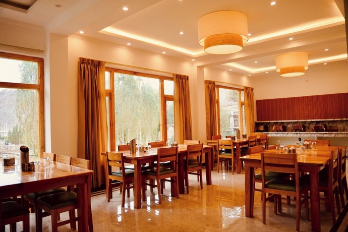 Imagen del bar/restaurante del Hotel Walnut Ladakh. Foto 3