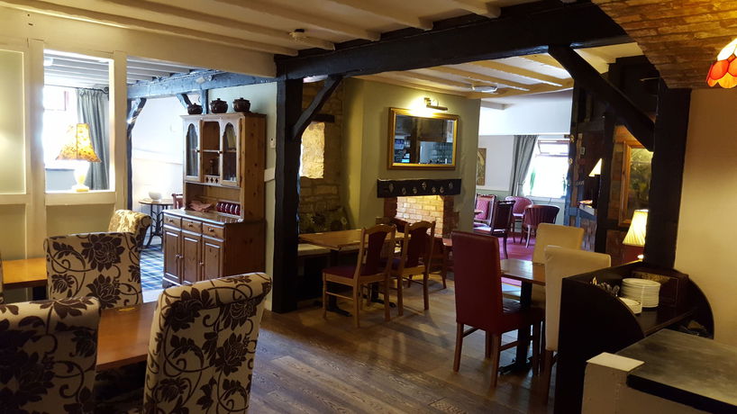 Imagen de los interiores del Hotel Walnut Tree. Foto 14