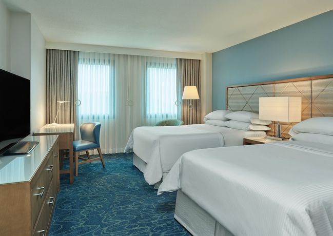 Imagen de la habitación del Hotel Walt Disney World Dolphin Resort. Foto 1