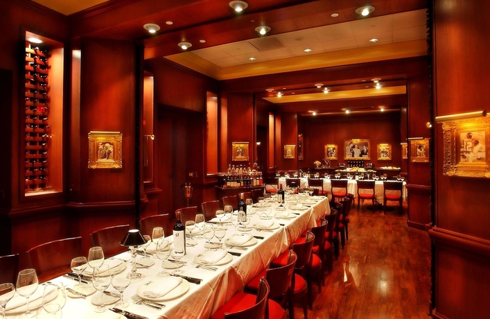 Imagen del bar/restaurante del Hotel Walt Disney World Swan and Dolphin. Foto 5