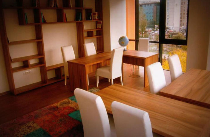 Imagen de los interiores del Hotel Walter, Sarajevo. Foto 12