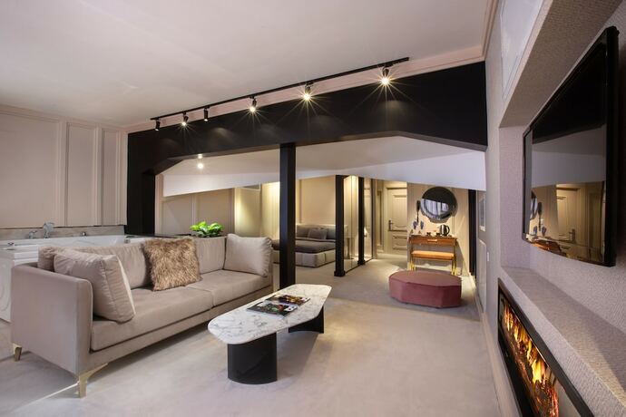 Imagen general del Hotel Walton Gardens Pera. Foto 9