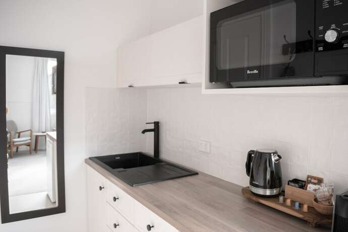 Imagen general del Hotel Walton House. Foto 11