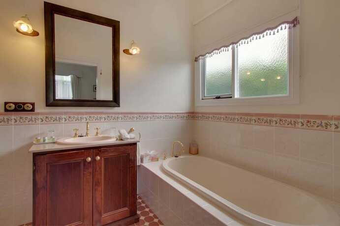 Imagen de la habitación del Hotel Walton House. Foto 26