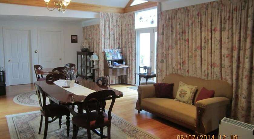 Imagen de la habitación del Hotel Walton House. Foto 31