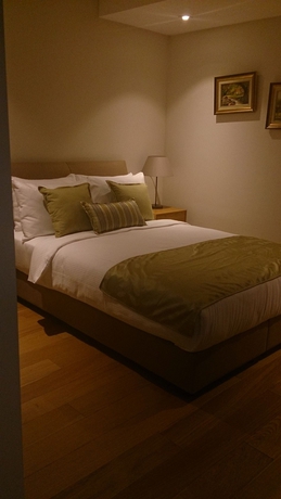 Imagen de la habitación del Hotel Wame Suite. Foto 6