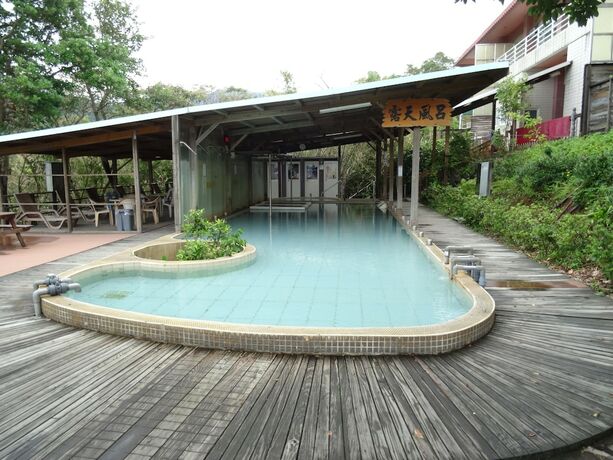 Imagen general del Hotel Wan Jin Hot Spring. Foto 11