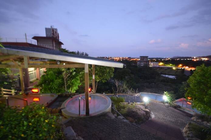 Imagen general del Hotel Wan Jin Hot Spring. Foto 1