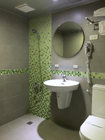 Imagen de la habitación del Hotel Wan Tai. Foto 8
