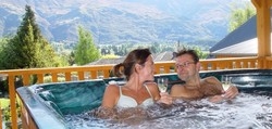 Imagen de los exteriores del Hotel Wanaka Springs Lodge. Foto 6