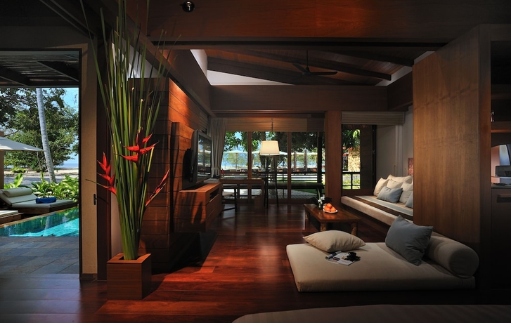 Imagen general del Hotel Wanakarn Beach Resort And Spa. Foto 1