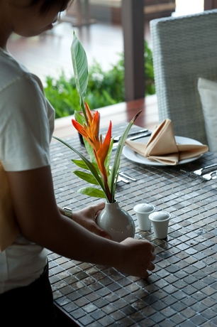 Imagen de la habitación del Hotel Wanakarn Beach Resort And Spa. Foto 9