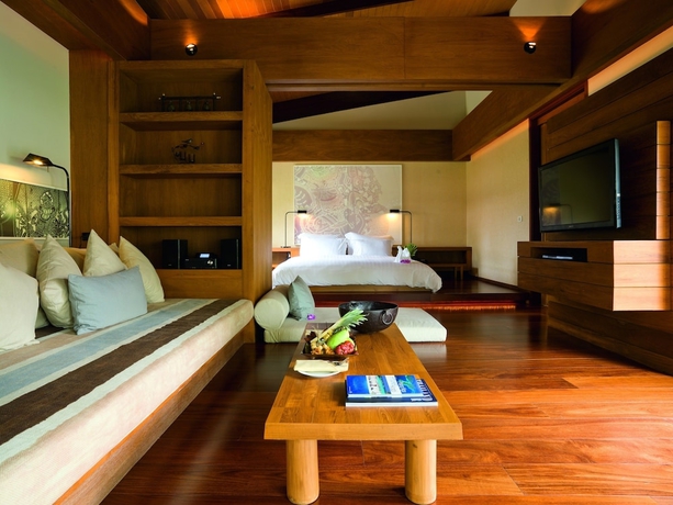 Imagen de la habitación del Hotel Wanakarn Beach Resort And Spa. Foto 10