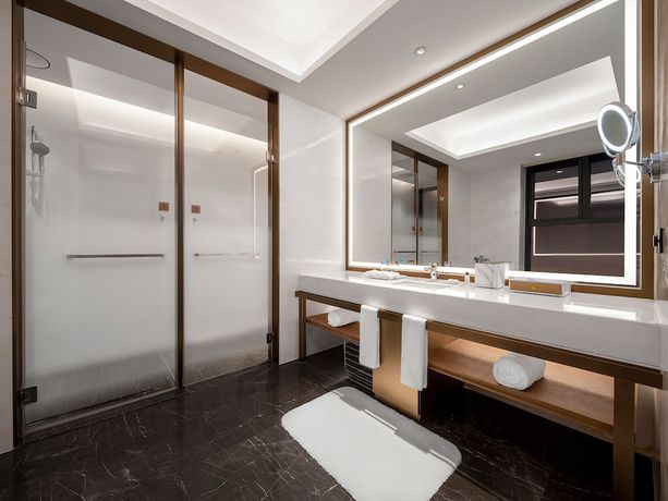 Imagen de la habitación del Hotel Wanda Realm Chengde Jinbao. Foto 6