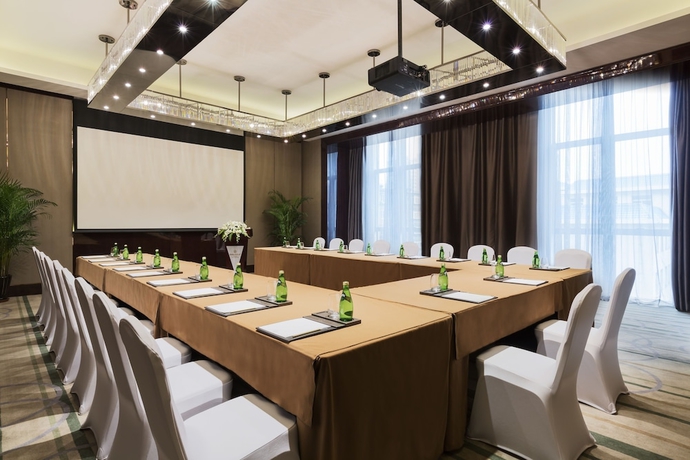 Imagen de los interiores del Hotel Wanda Realm Dandong. Foto 14