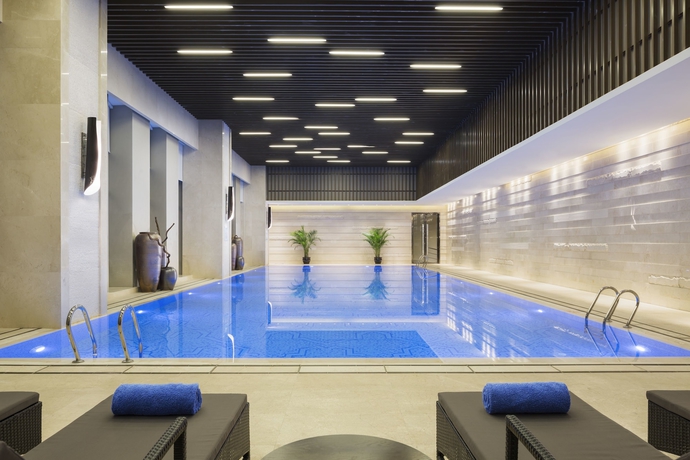 Imagen de la piscina del Hotel Wanda Realm Jinhua. Foto 19