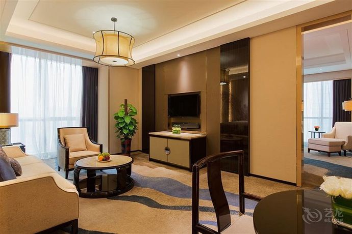 Imagen de la habitación del Hotel Wanda Realm Jining. Foto 5